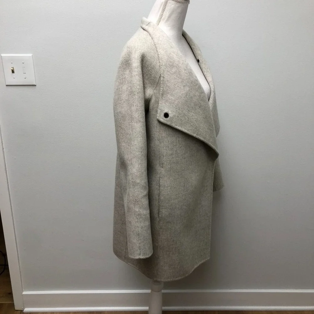 Vince Wool Coat Womens Small Gray Mid Length Outdoor Gorpcore Teacher Career‎